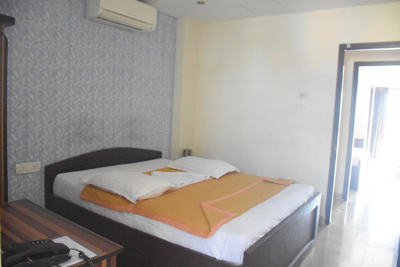 Star Msr Residency Hotell Perambalur Eksteriør bilde